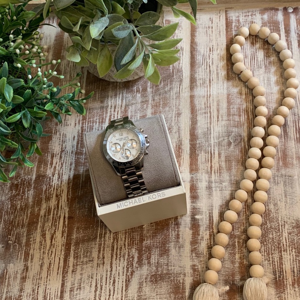 Silver MICHAEL KORS Wristwatch